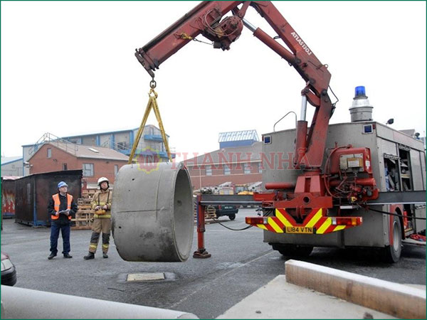 Xe Cẩu Tự Hành Bị Giảm Tải 1