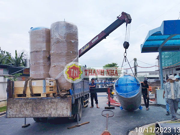 Cho thuê xe nâng cẩu 4- 16 tấn tại biên hòa đồng nai giá rẻ