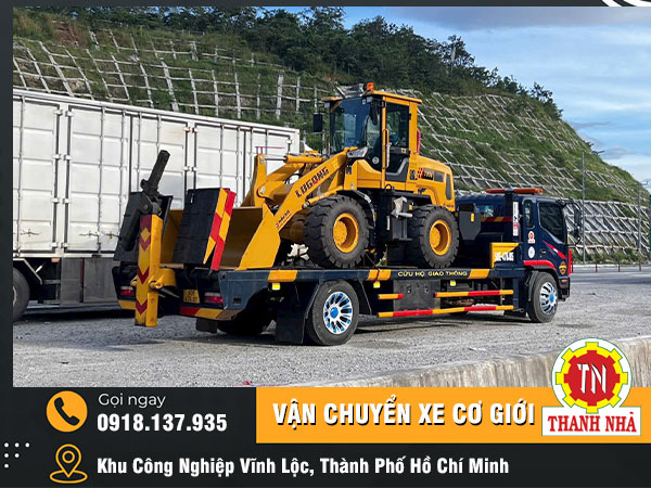 DỊCH VỤ VẬN CHUYỂN XE XÚC LẬT CHUYÊN NGHIỆP – NÂNG CẨU THANH NHÃ